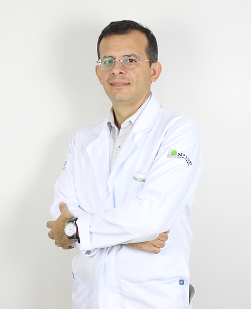 Dr. Michael Silveira